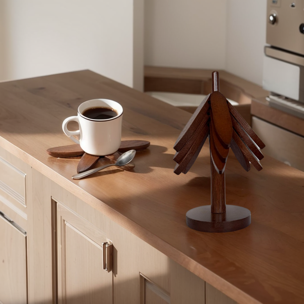 Bamboo Trivets for Hot Dishes - Trivet Tree Like a Christmas Tree, Coasters for Hot Pots, Pans & Teapots | Festive Tabletop Protectors